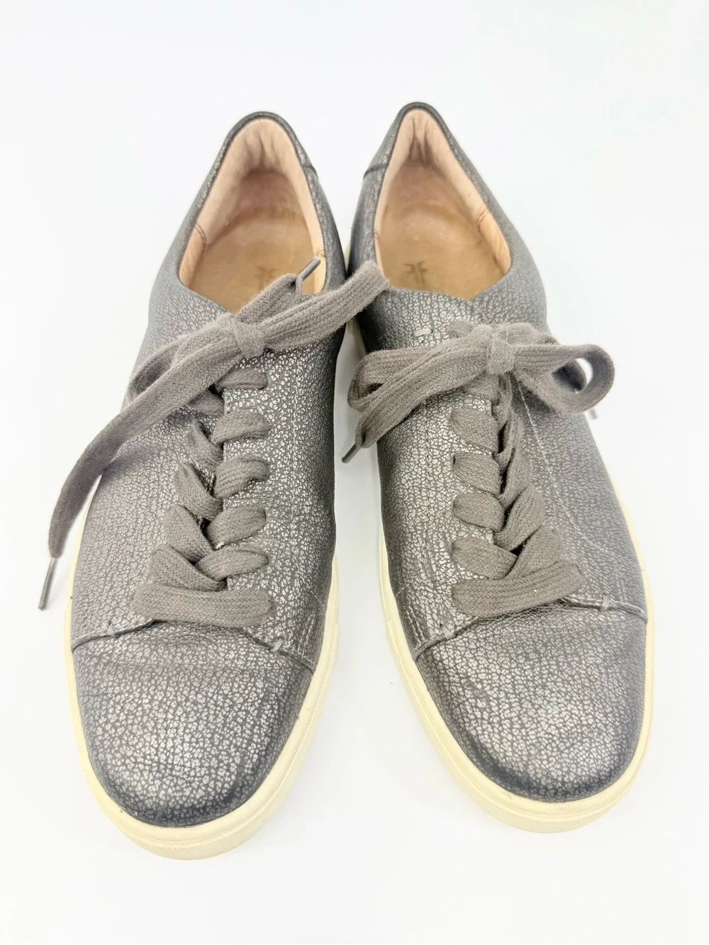 Frye IVY Metallic Pewter Gray Leather Lace Up Low Profile Casual Sneakers